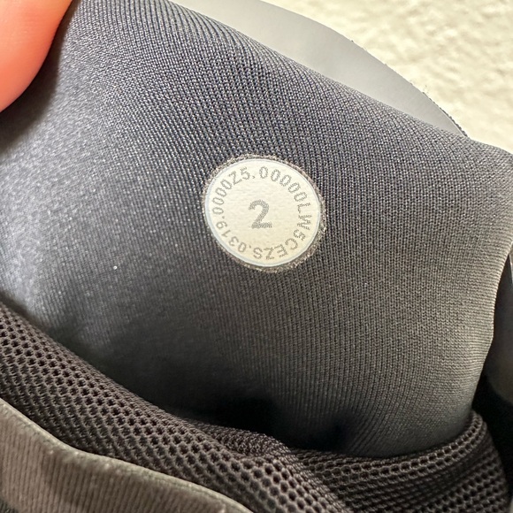 Lululemon Wunder Train w/ Pockets. Size 2. 25β leg length. π€ - Picture 3 of 3